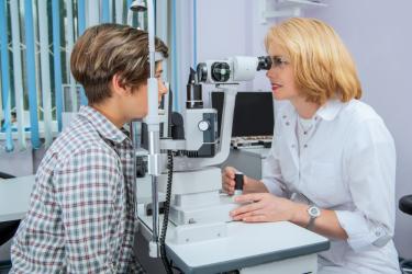 Which Age for LASIK? Lasik eye surgery center in action in Brooklyn and Manhattan NY 